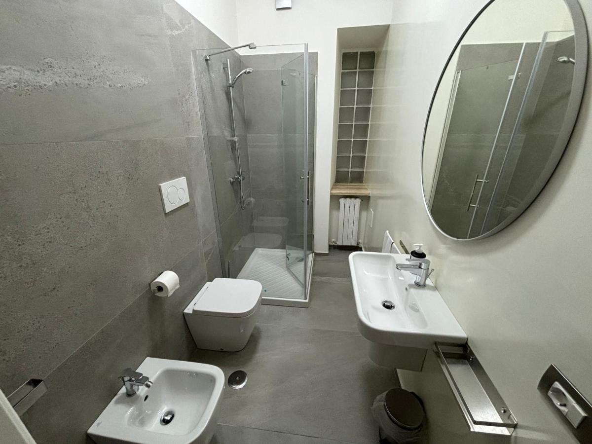 Room & Parking In Centro Citta Con Parcheggio Privato E Wifi Potenza Eksteriør billede