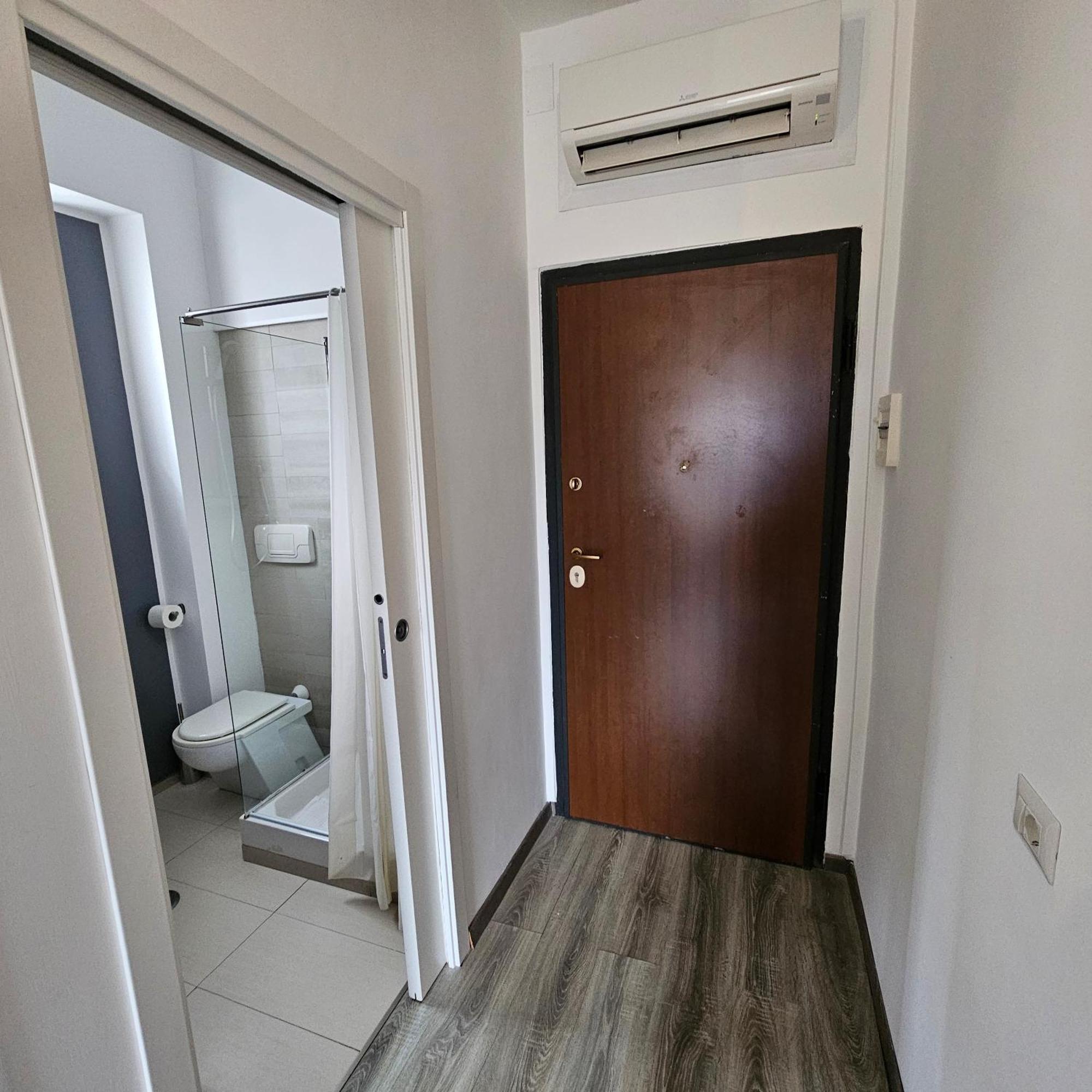 Room & Parking In Centro Citta Con Parcheggio Privato E Wifi Potenza Eksteriør billede
