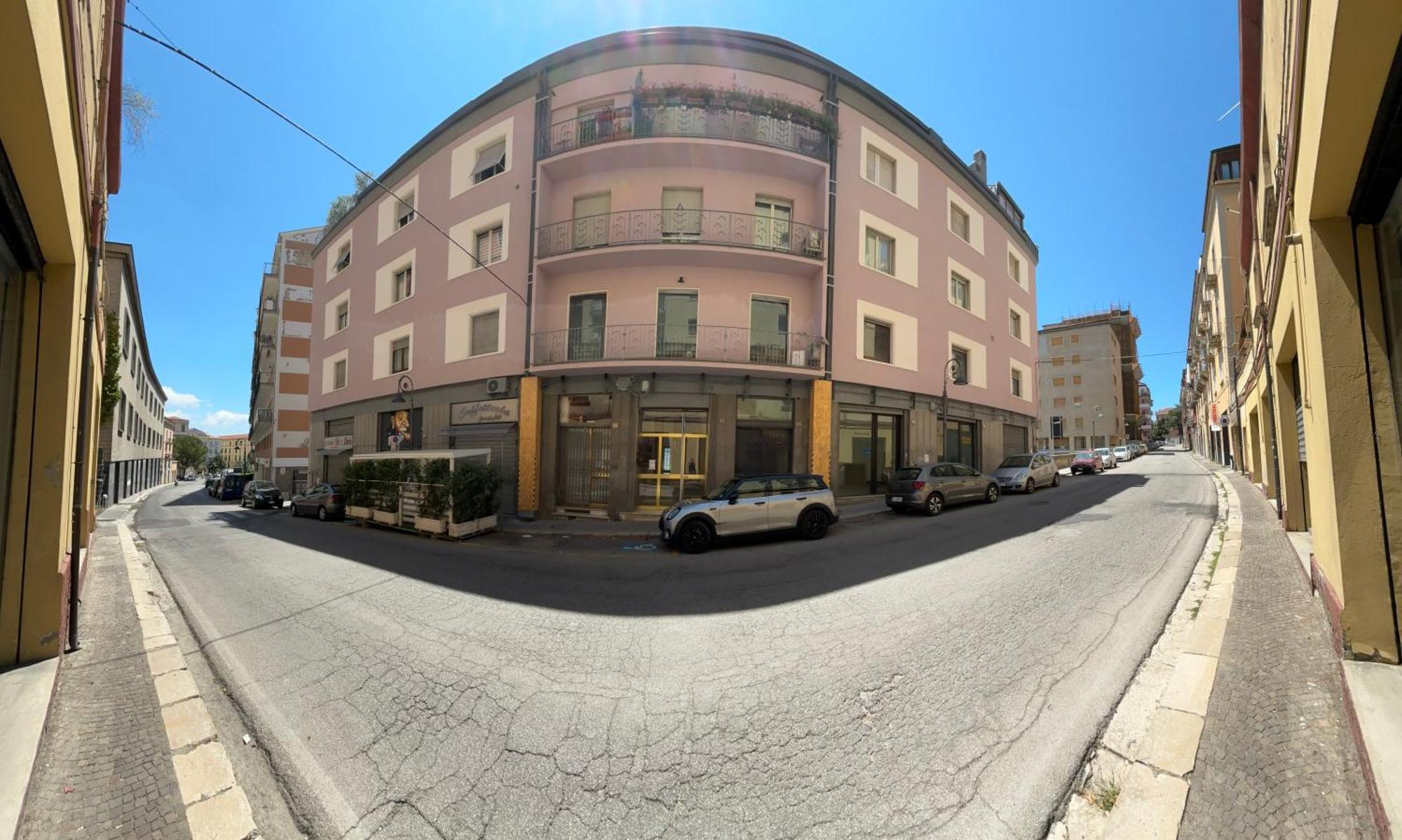 Room & Parking In Centro Citta Con Parcheggio Privato E Wifi Potenza Eksteriør billede